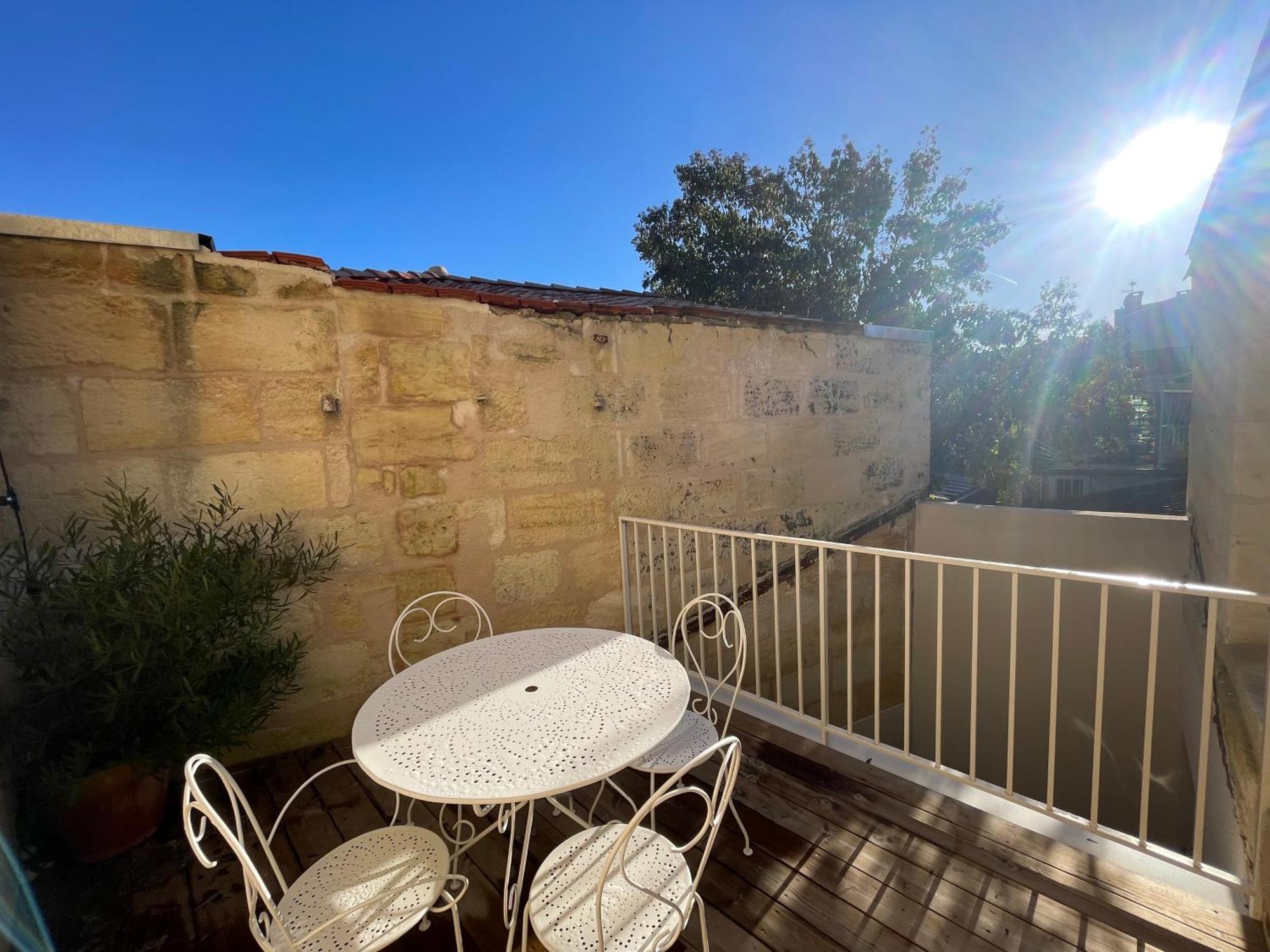 Appartement Cosy Au Coeur Des Chartrons Bordeaux Eksteriør billede